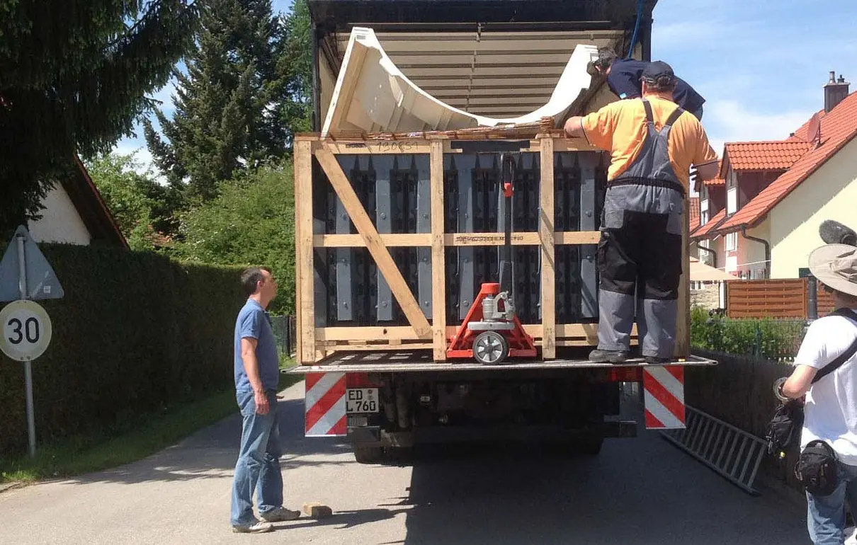 Lieferung modulares Pool-System im Wendland